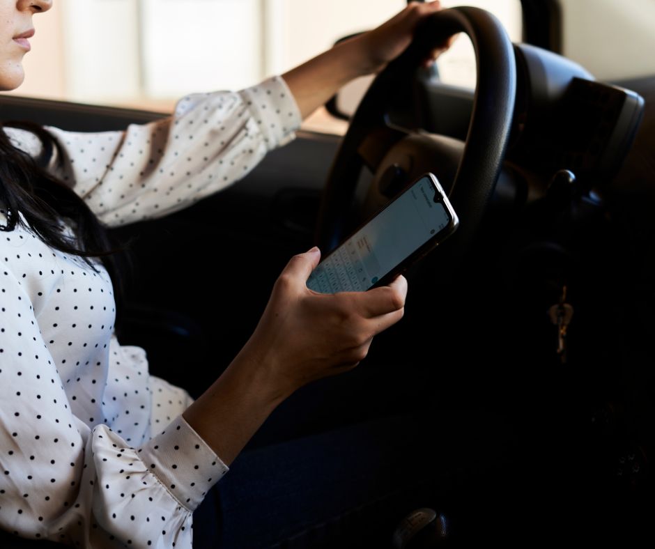 texting and driving accident lawyer miami
